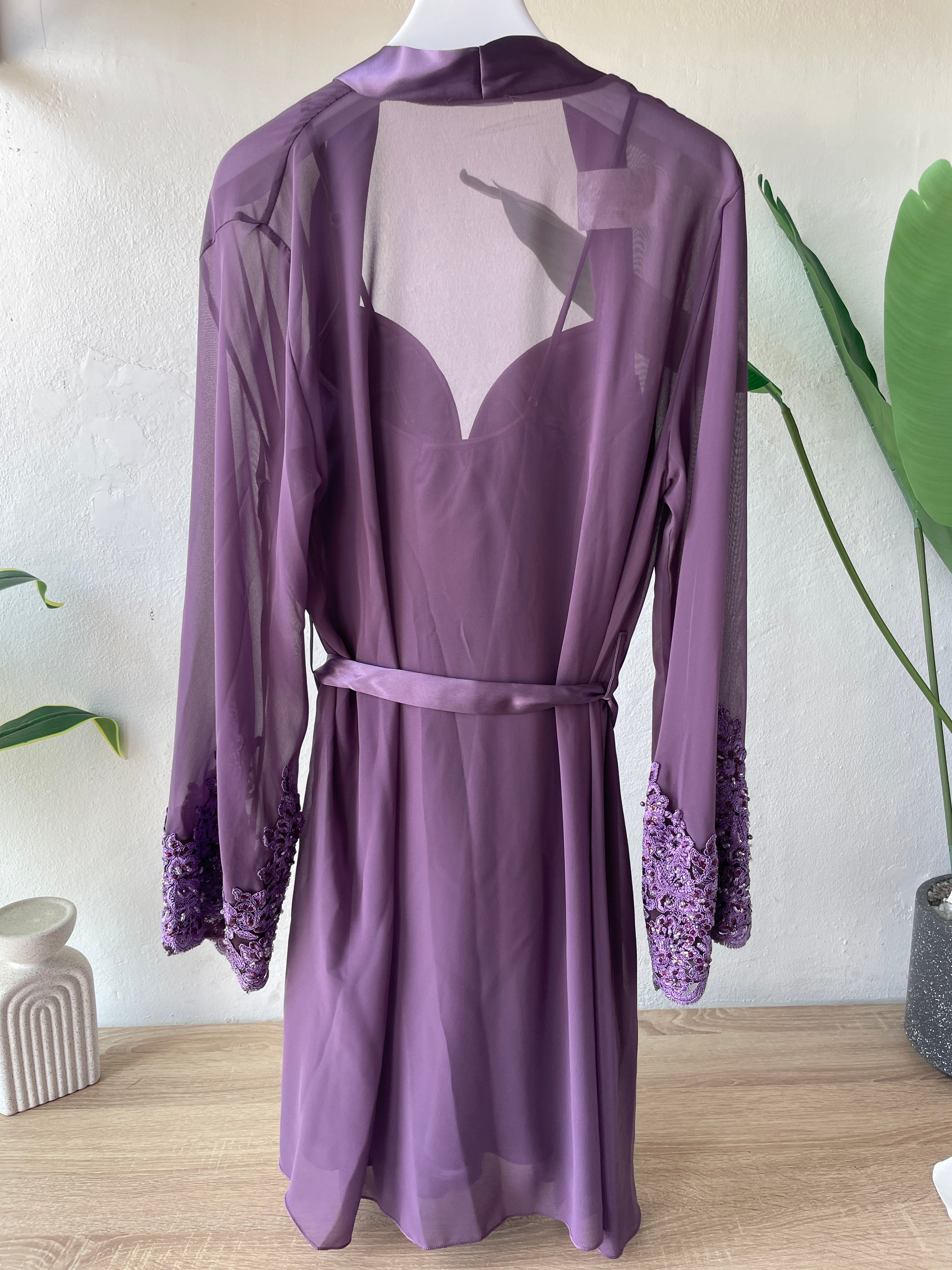 Short Bridal Luxurious Dress & Robe Set with Chest Satin design & Sleeves Embroidered Details S410