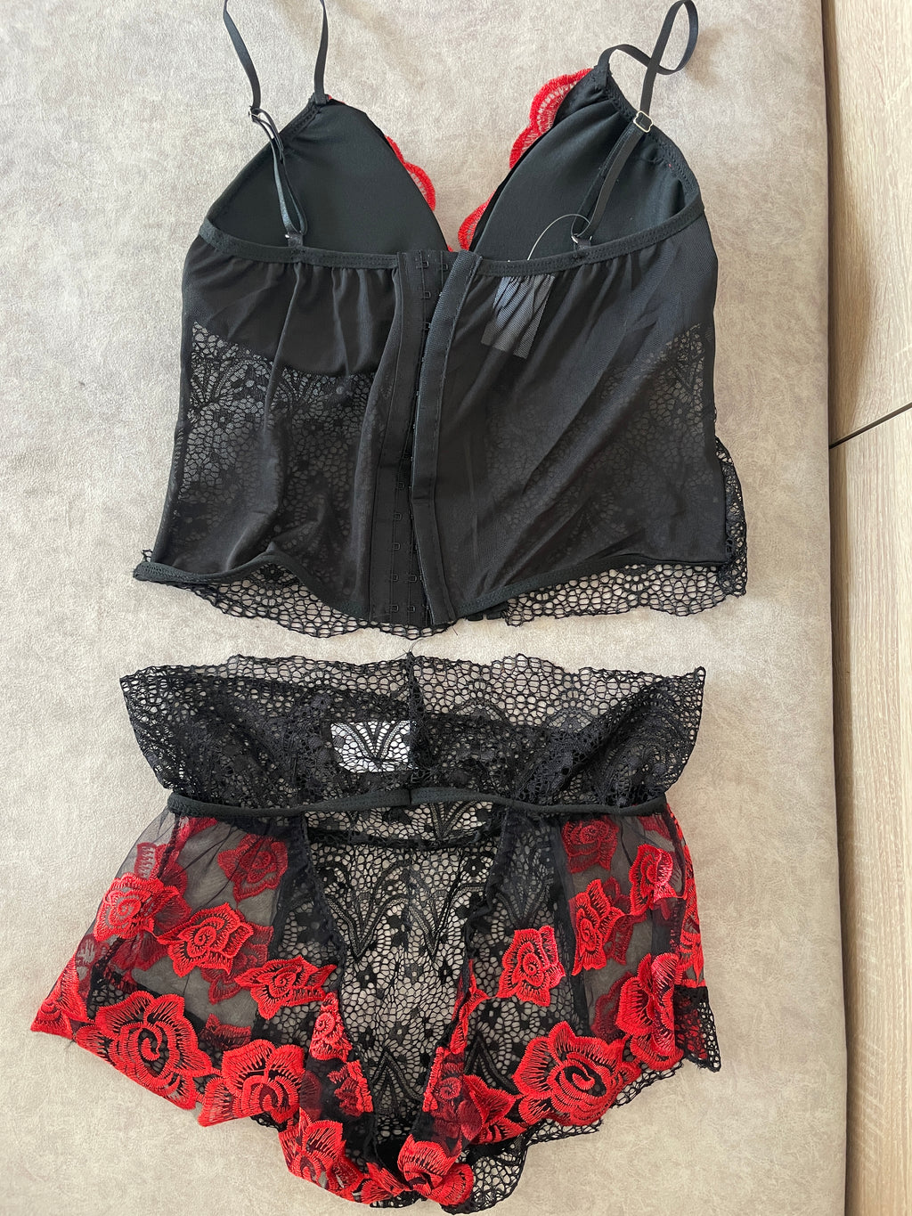 Red & Black Floral Set