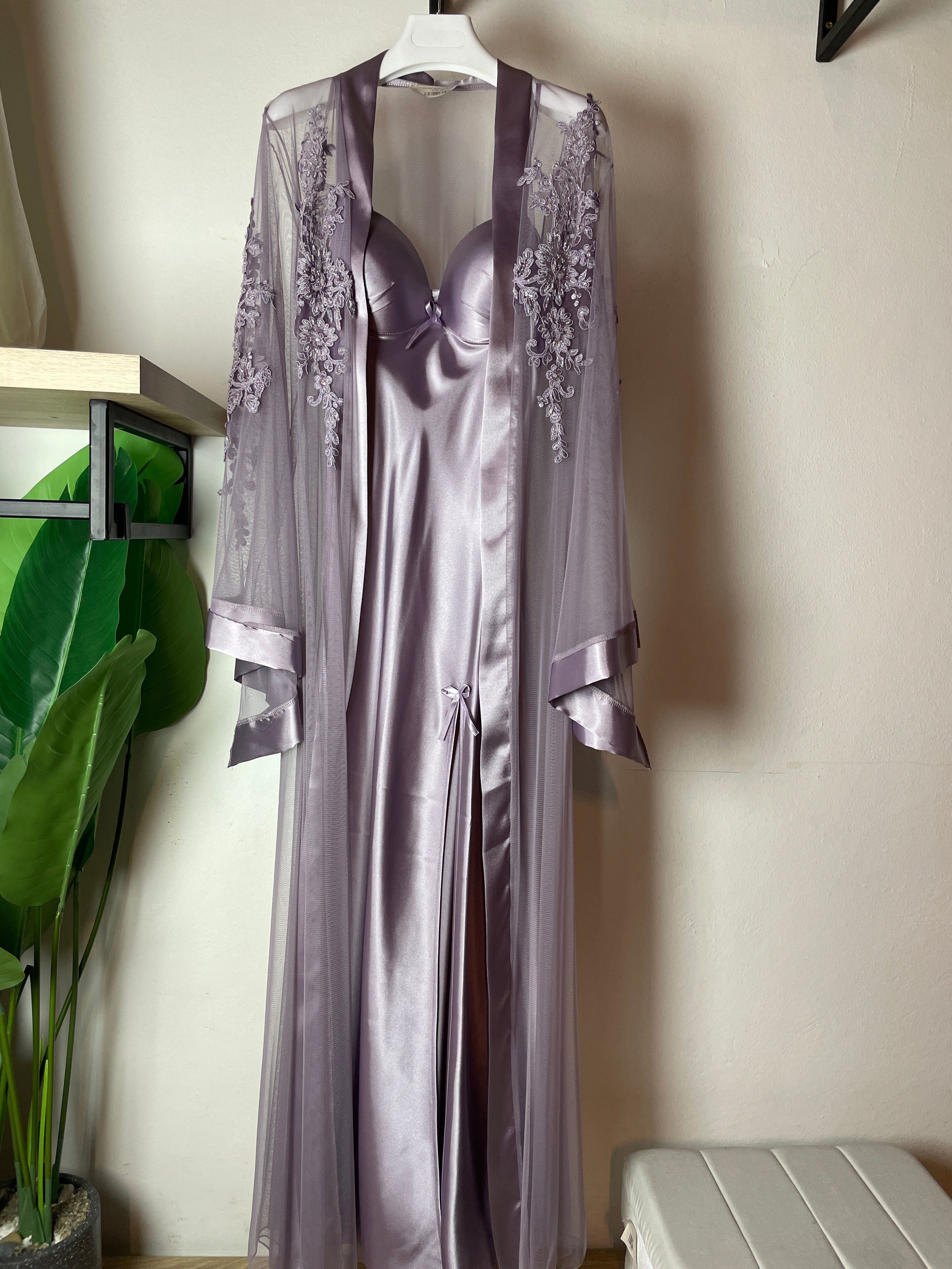 Luxurious Long Dress & Robe Set with Sleeve Delicate Embroidered & Satin Details S372