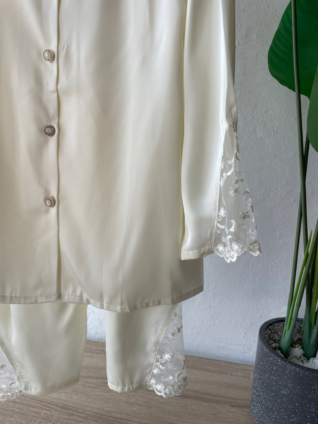 Lux Mini-flora Champagne  Satin PJ