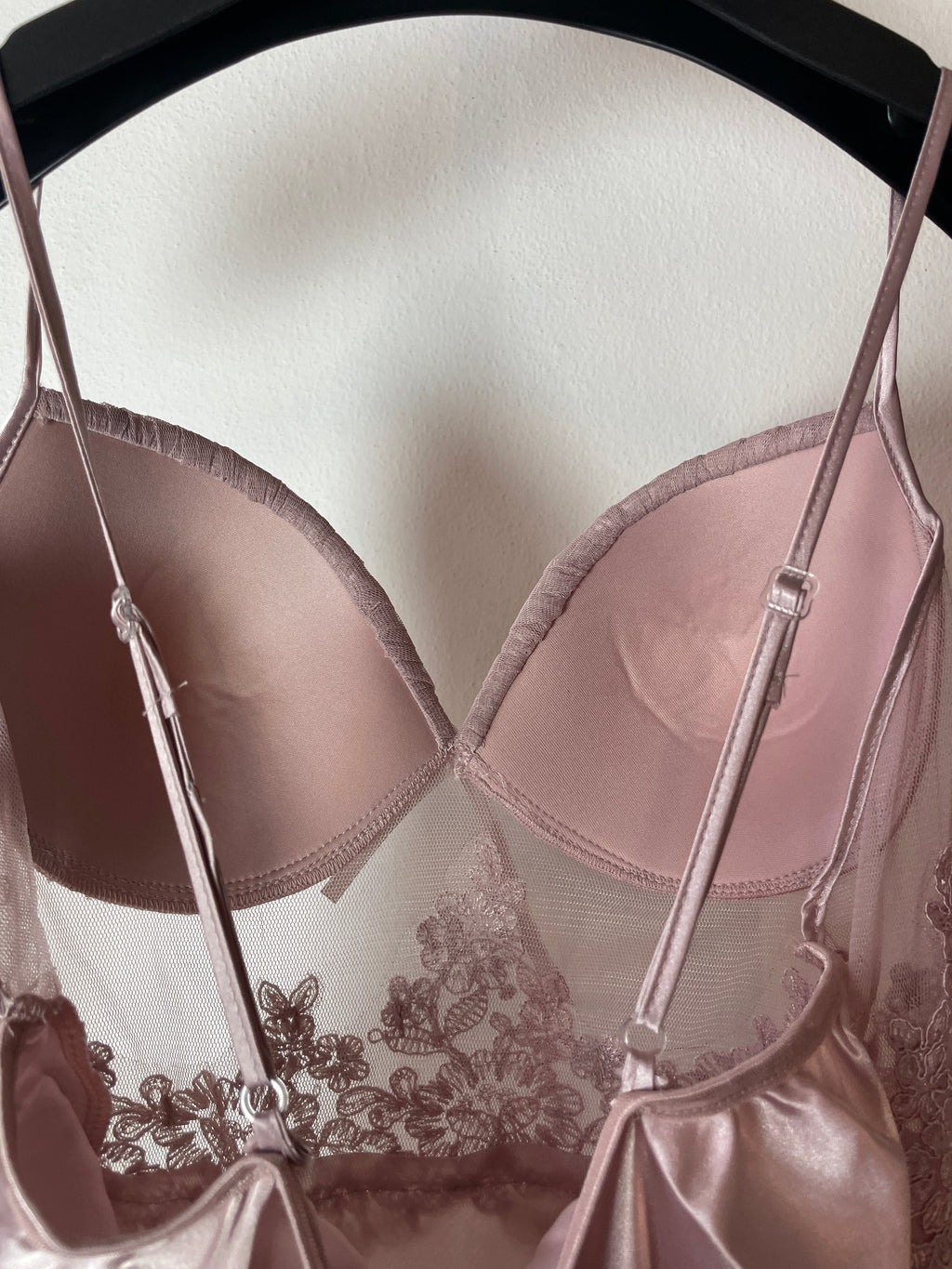 Pink Dress & Robe Set with Delicate Embroidered Details S525