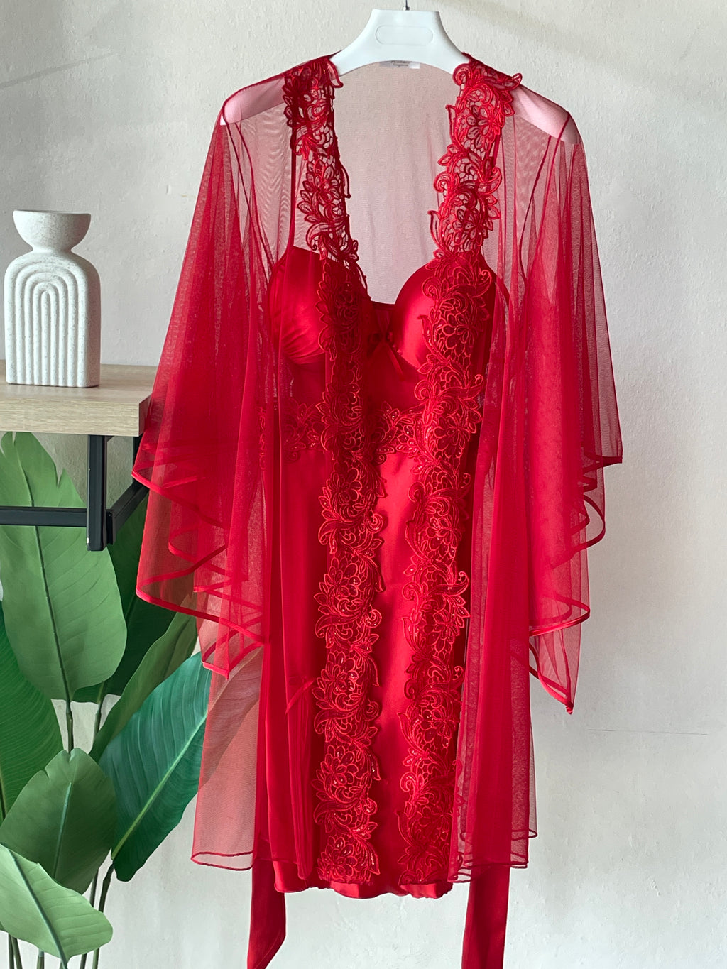 Short Luxurious Leave Embroidered Set