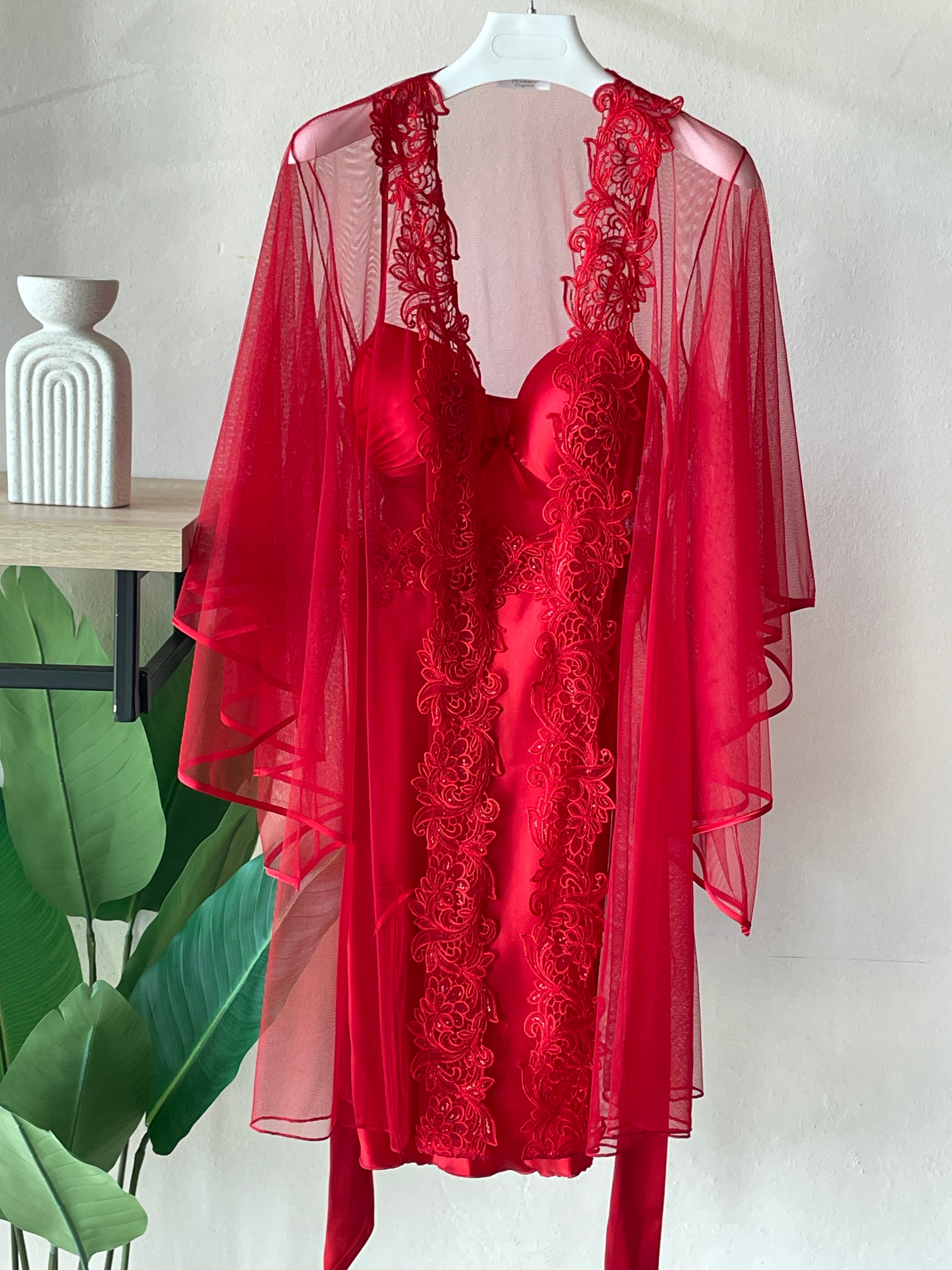 Short Luxurious Leave Embroidered Set