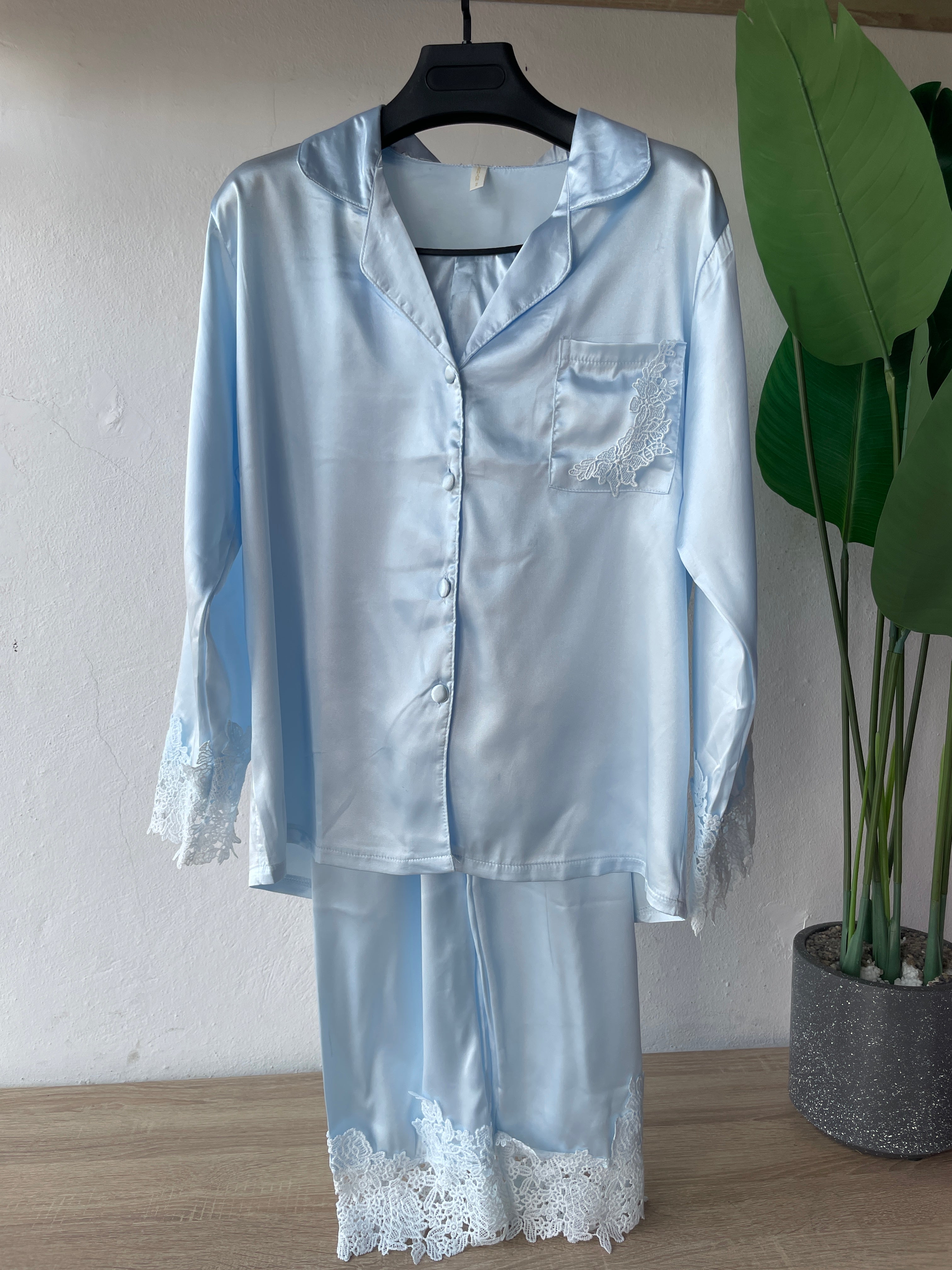 Embroidery End PJ