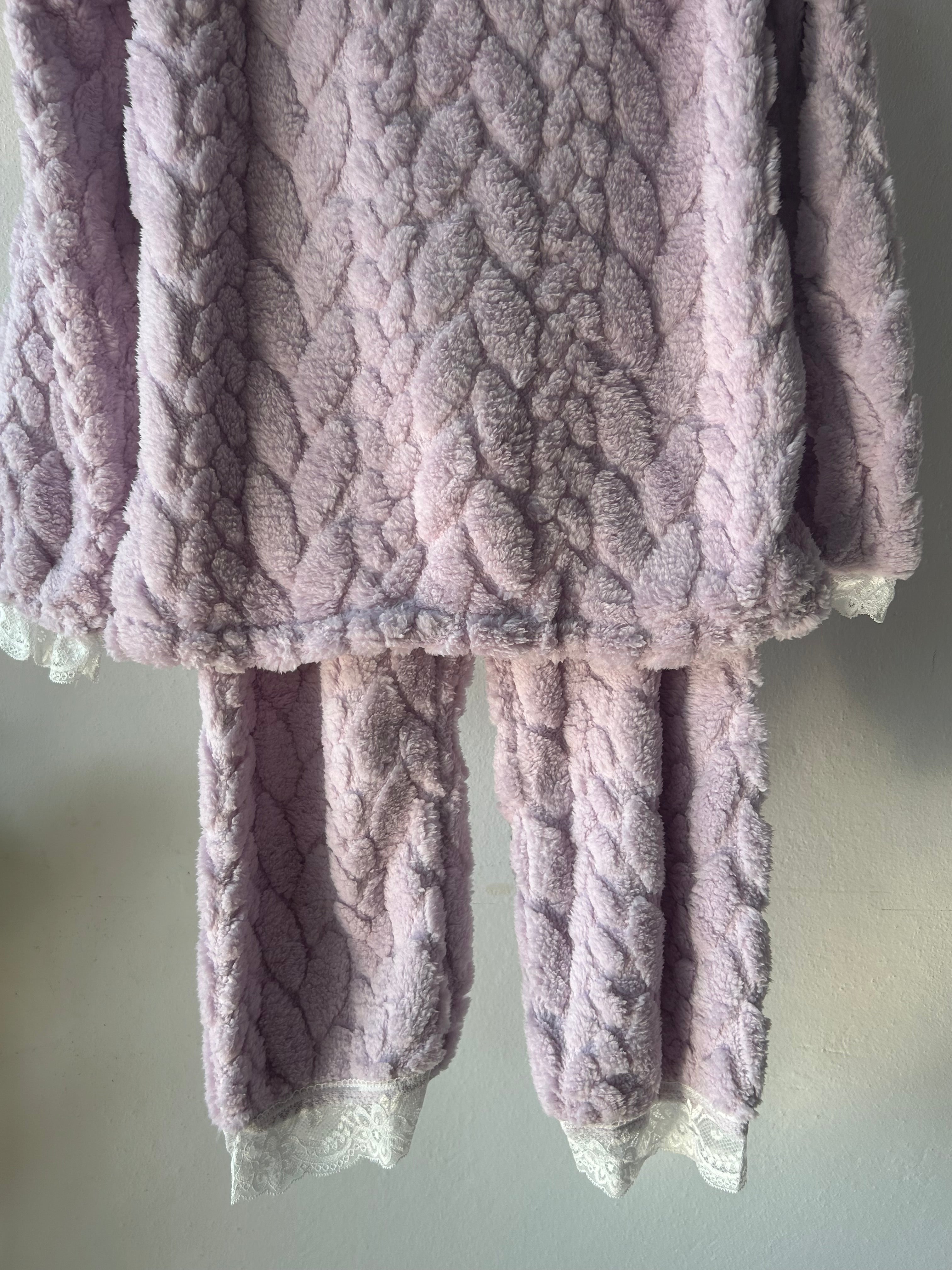 🎀 Princess Sculpted Bust Winter pajamas with Lace Detail S362