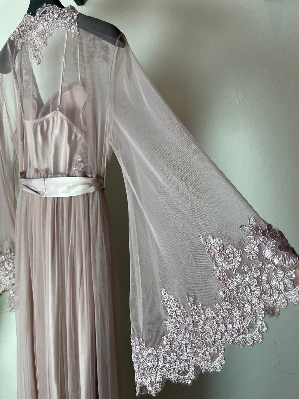 Pink Dress & Robe Set with Delicate Embroidered Details S525