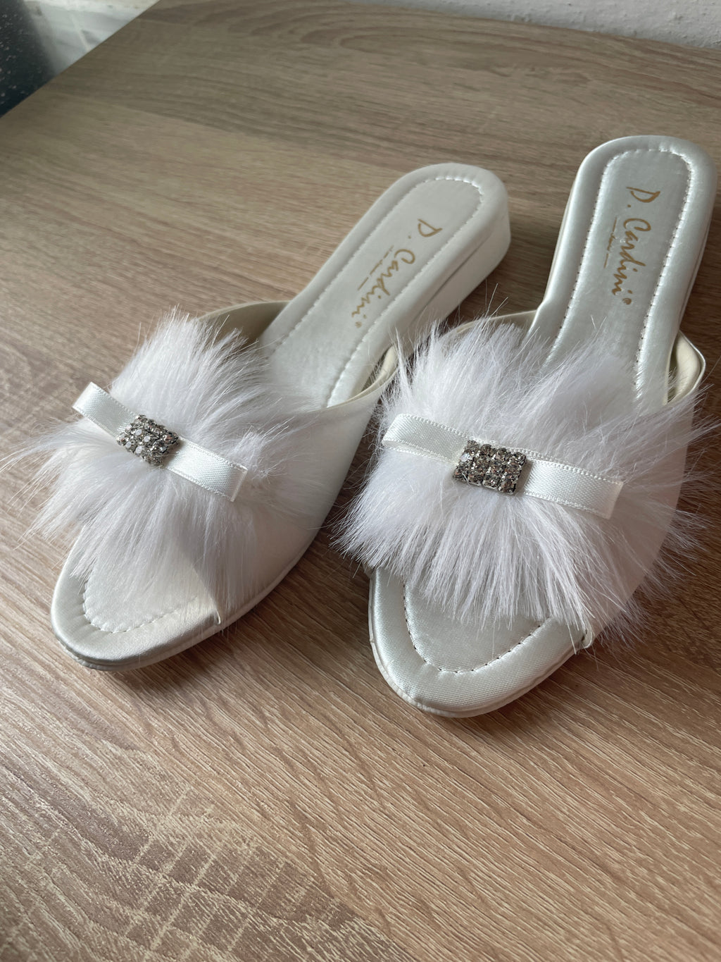 Strass Feather Low Heel Mule