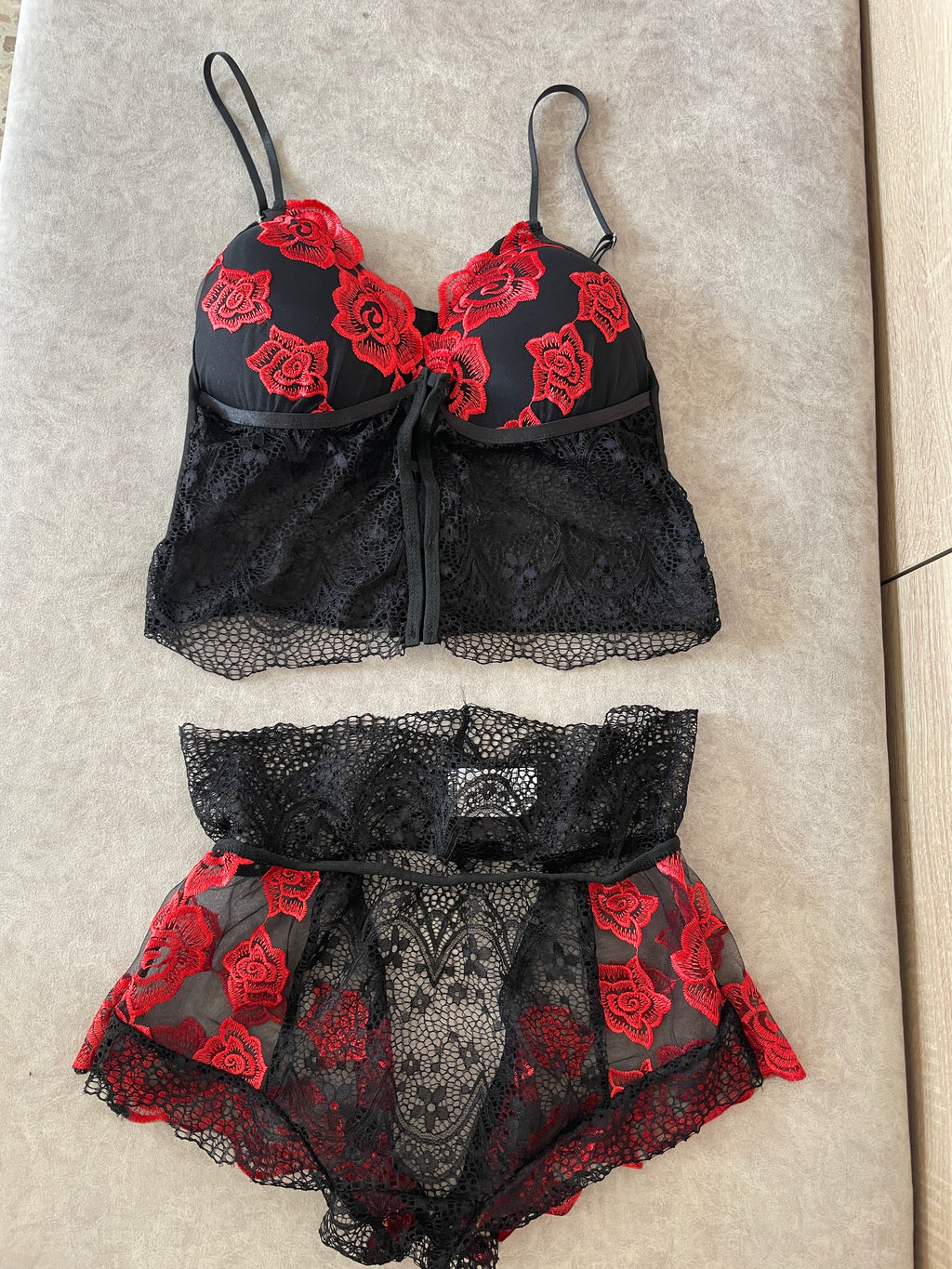 Red & Black Floral Set