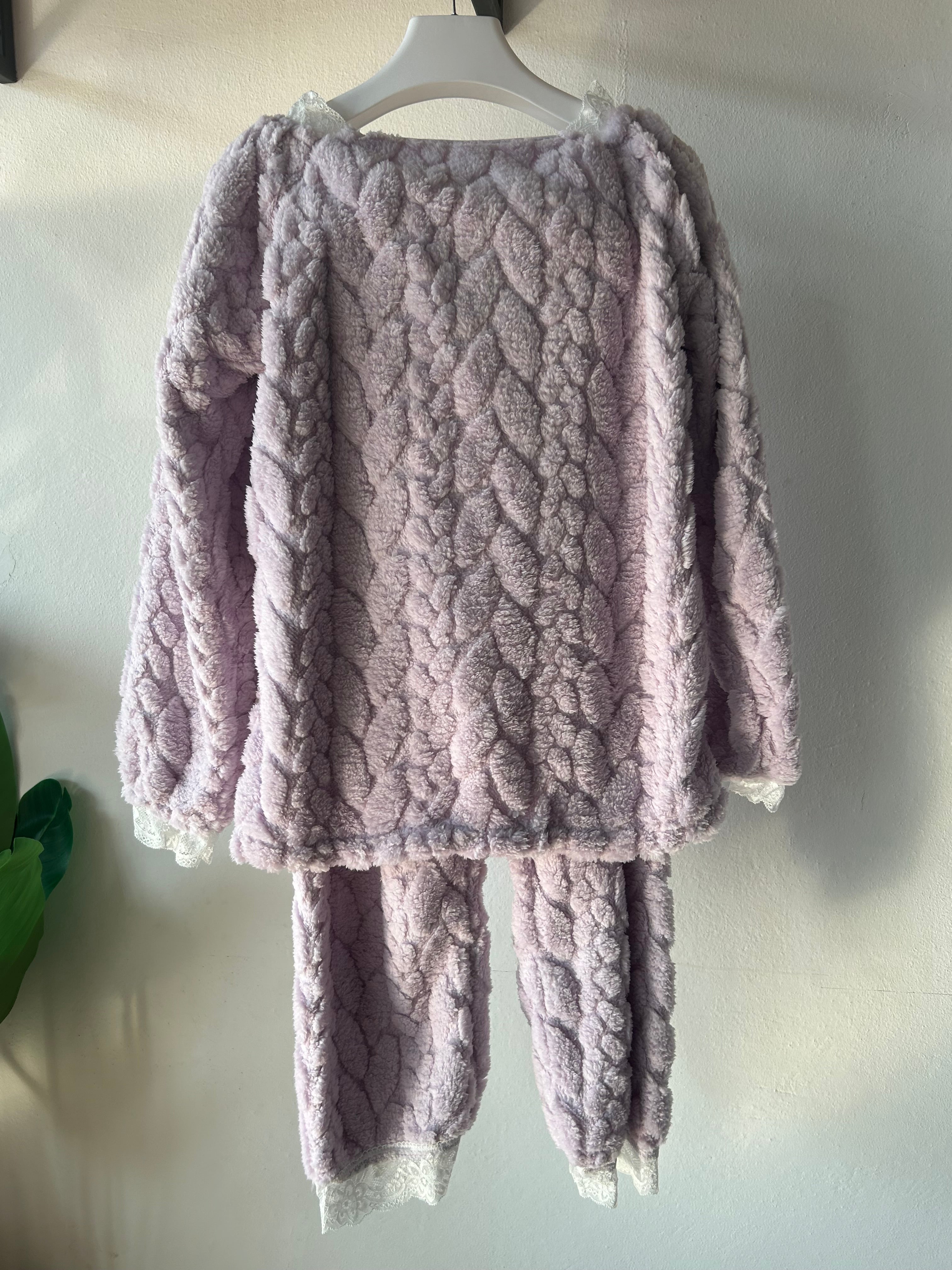 🎀 Princess Sculpted Bust Winter pajamas with Lace Detail S362