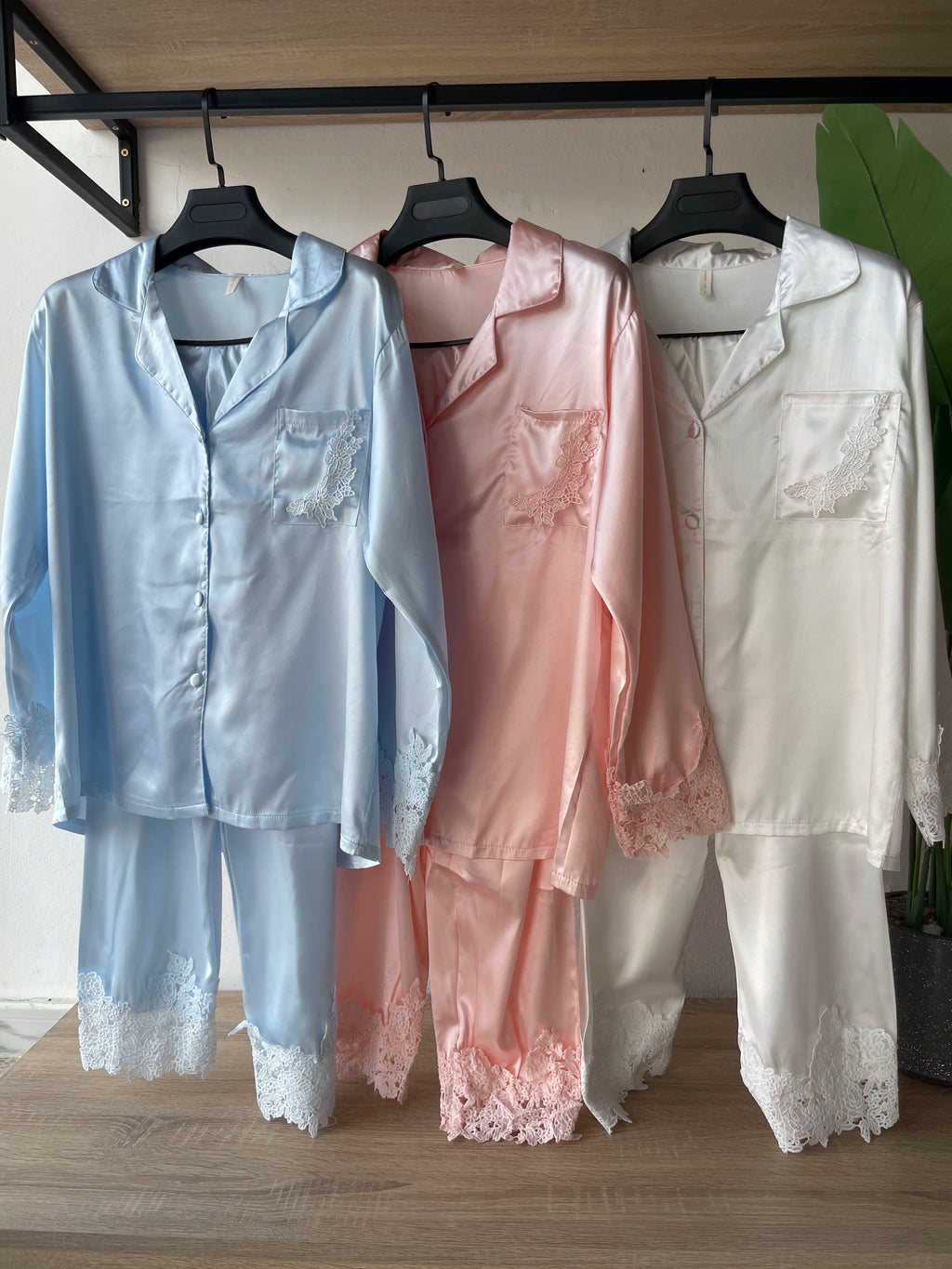Embroidery End PJ